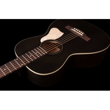 Art et Lutherie Roadhouse Faded Black