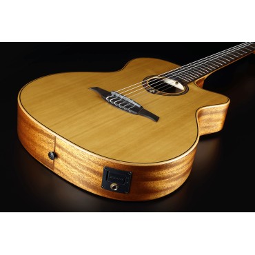 Lâg Tramontane Nylon 170 - Auditorium slim cutaway electro